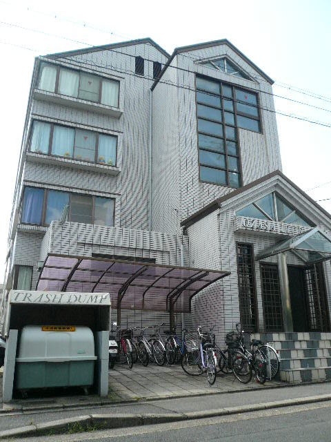 京都市右京区西院東貝川町の賃貸