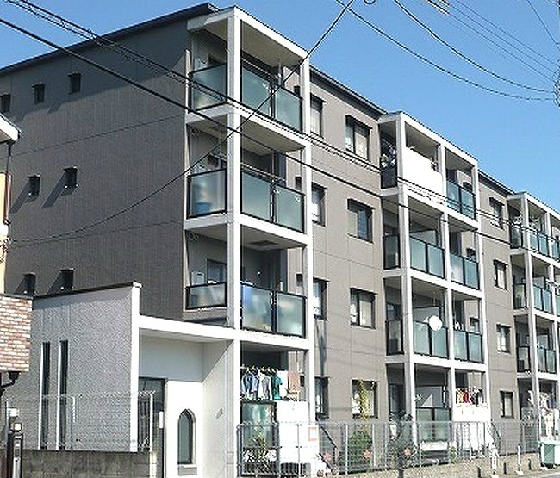 京都市西京区桂河田町の賃貸